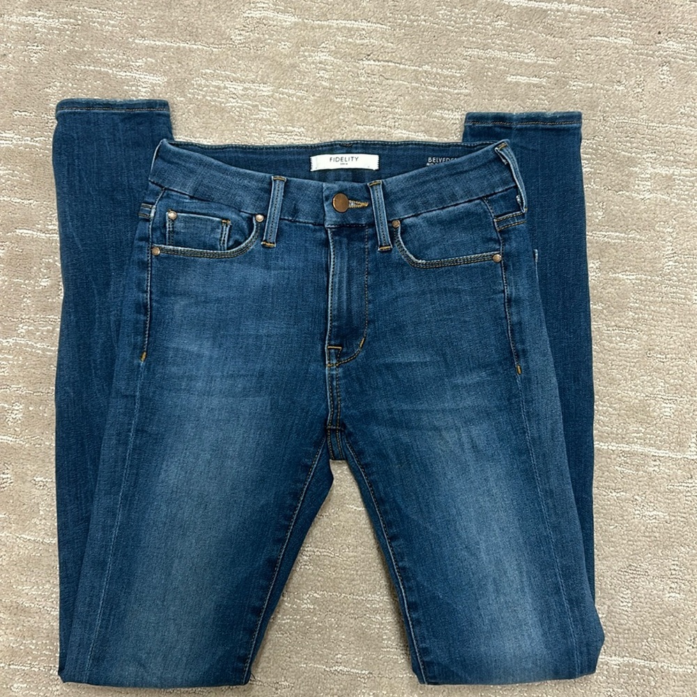 Women’s Fidelity Belvedere Mod Rise Ultra Slim size 25 Jeans
